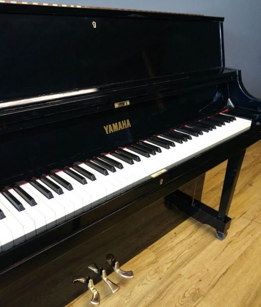Yamaha P22 Upright Piano Black 45'' Professional Collection - Image 2
