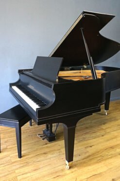 Baldwin L Grand Piano Gallery Room
