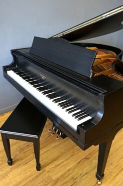 Hardman Baby Grand Piano Black Angle 143