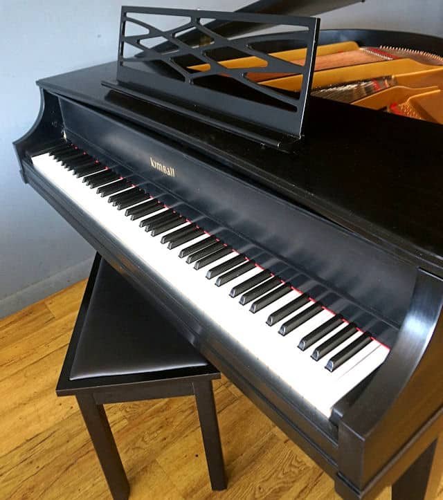 Kimball Petite Close