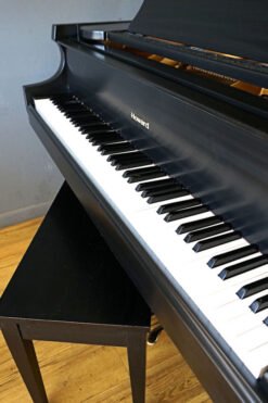 Howard Baldwin C171 Baby Grand Piano Ebony Black Keyboard