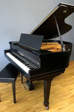 Baby Grand Piano Ebony Black, Matching Bench 13 Baby Grand Piano Holstrom