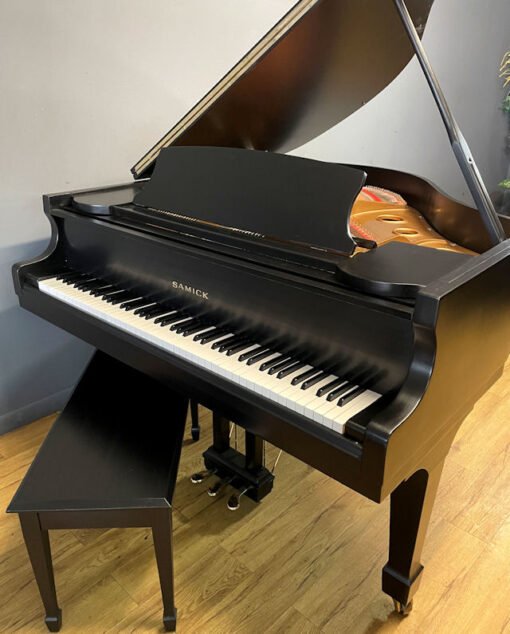 Samick SG-155 Baby Grand Piano Ebony Black $3,995. ($400 downpayment/deposit). - Image 4