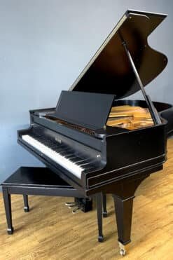 Baldwin Piano Model E