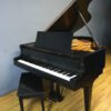 Howard Baby Grand Piano by Kawai no. 550 Satin Black