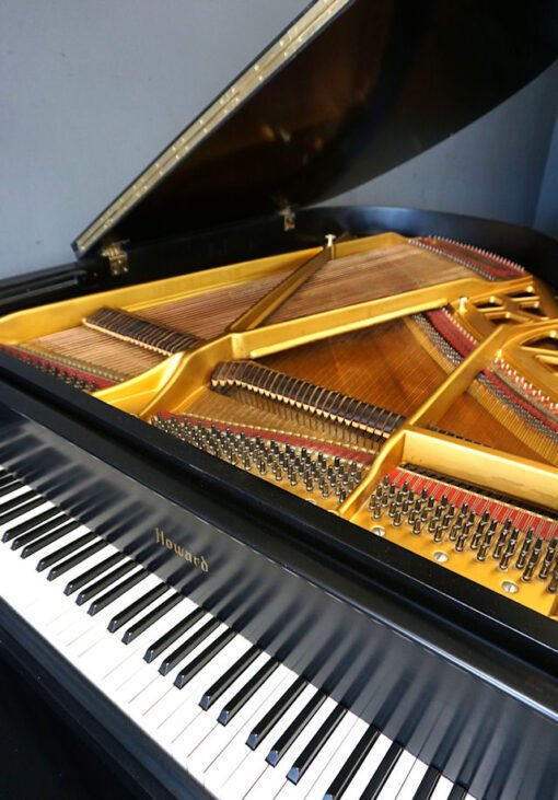 Howard Baby Grand Piano by Kawai no. 550 Satin Black - Image 5