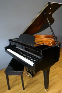 Wurlitzer Petite Baby Grand Piano C143 Polished Black 15 Wurlitzer Baby Grand Piano C143